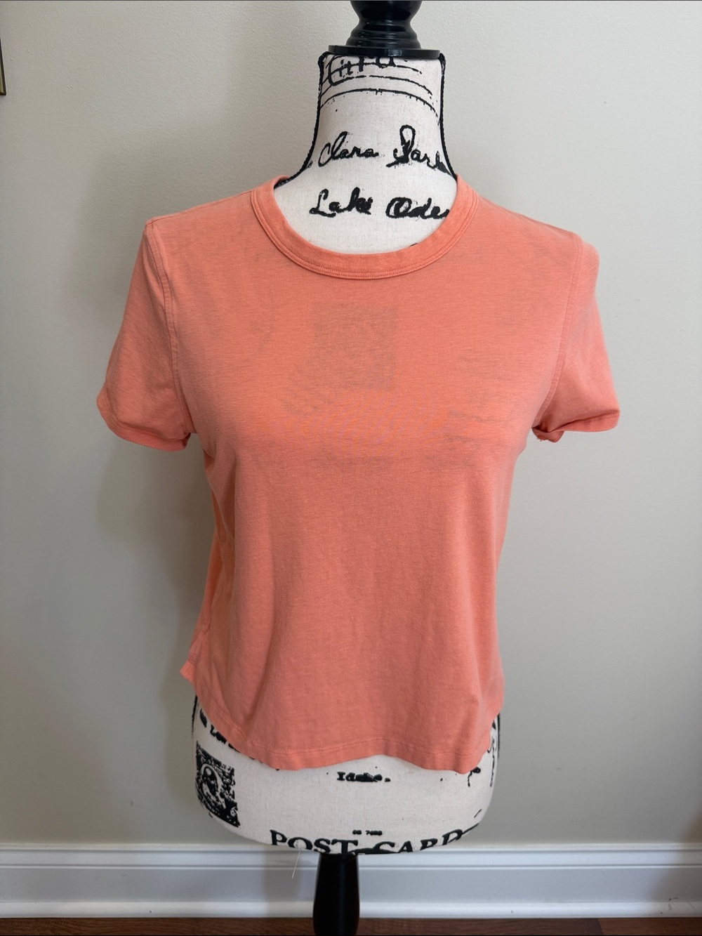 lululemon athletica Coral Crewneck Short Sleeve Tee
